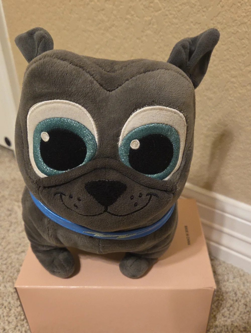 Disney's Bingo Puppy Dog Pals Plush Gray Dog Toy with Teal Eyes
